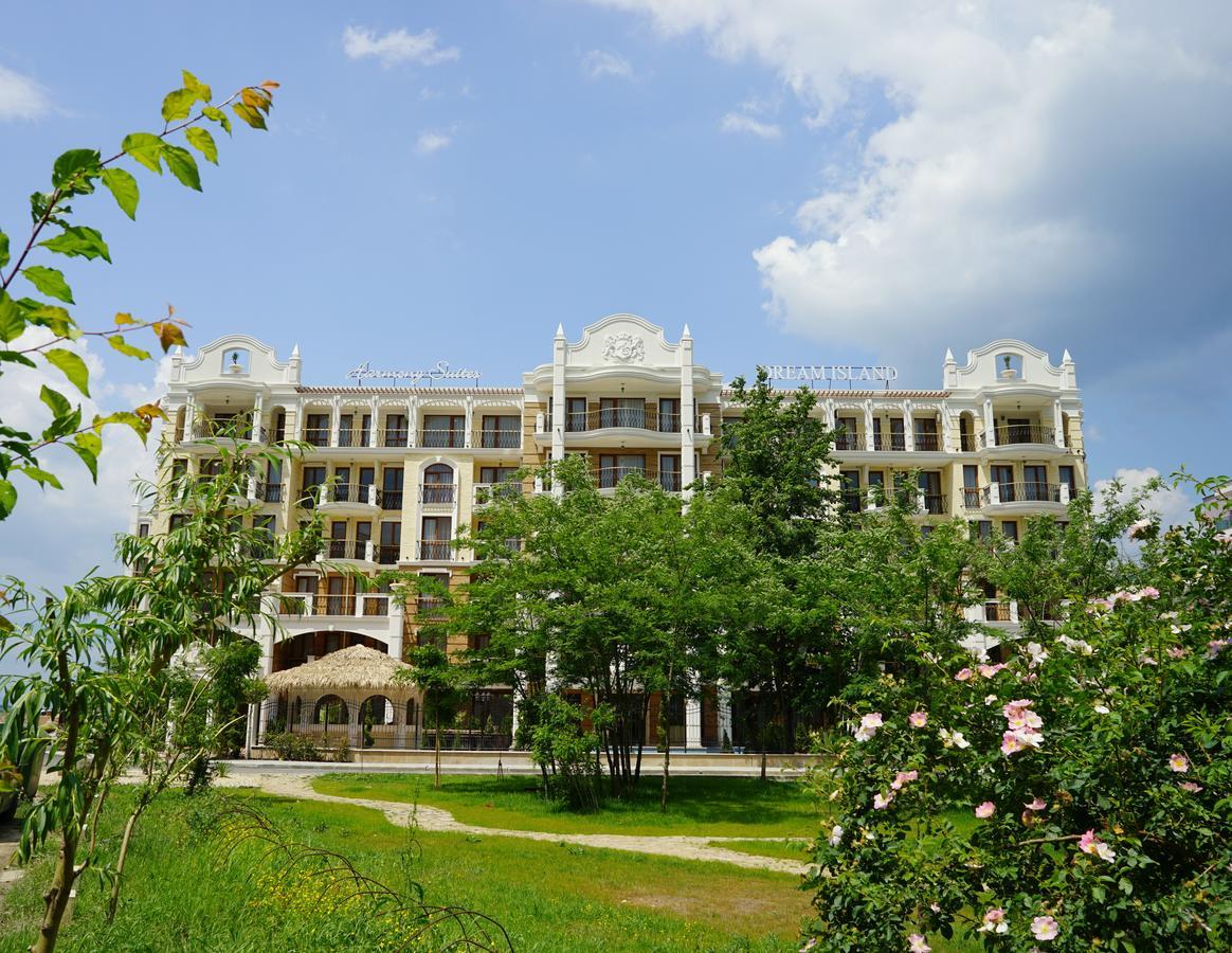 Harmony Suites - Dream Island Sunny Beach Eksteriør billede
